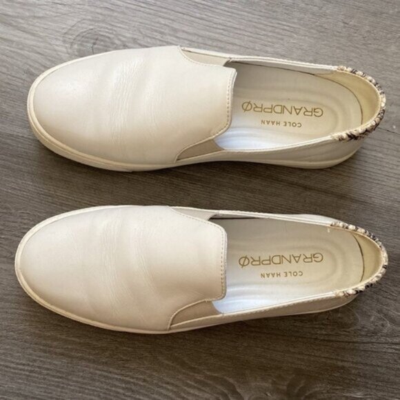 Cole Haan GrandPro Slip On Sneakers Shoe Womens 6.5 White Gray Leather Spectator - Picture 1 of 9